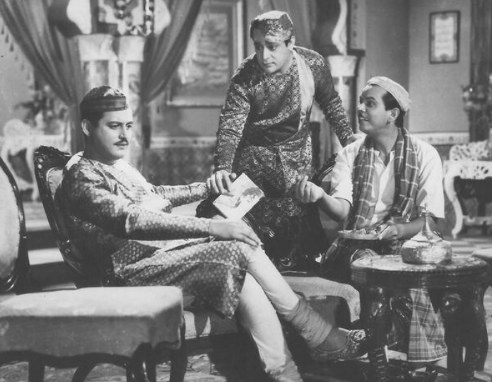 with Guru Dutt and Johnny Walker in Chaudhavin Ka Chand