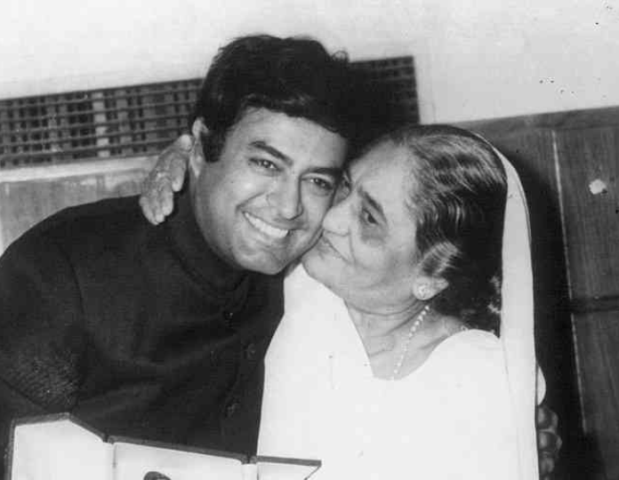 with mother Shantaben Jariwala