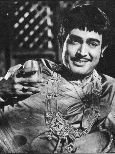 Sanjeev Kumar in Sunghursh