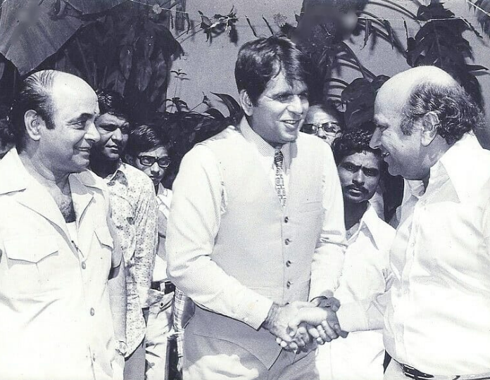 Ramanand Sagar with Dilip Kumar and Gulshan Rai