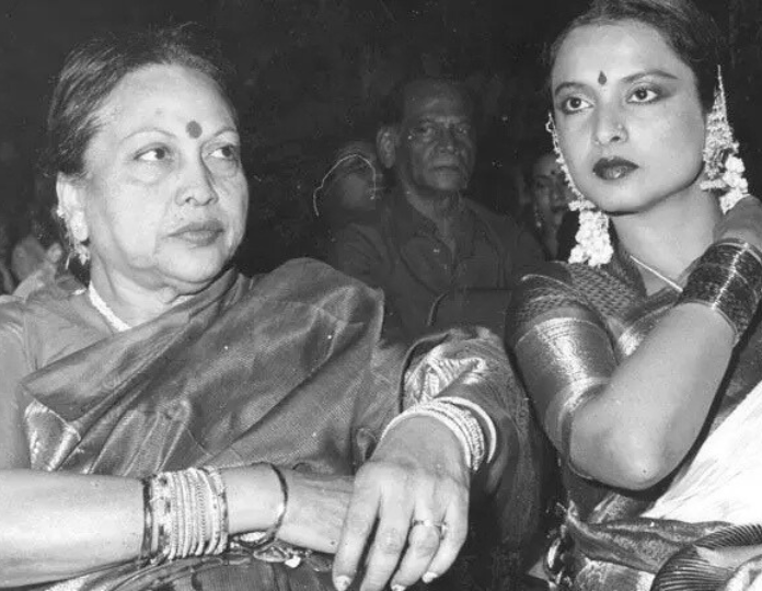 Pushpavalli with Rekha
