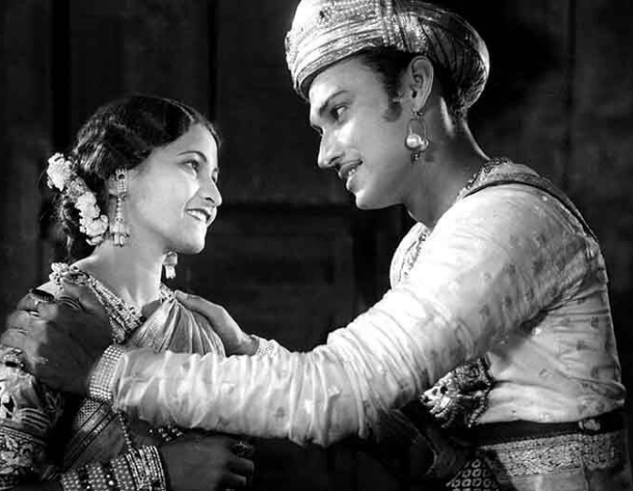 Hansa Wadkar with Rama in Navjeevan (1939)