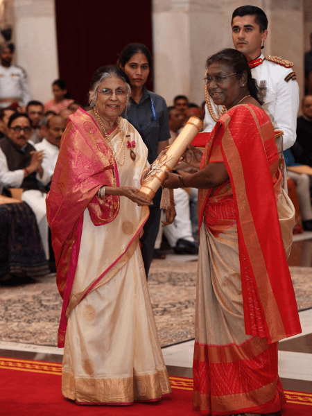 Suman Kalyanpur receive Padma Bhushan in 2023