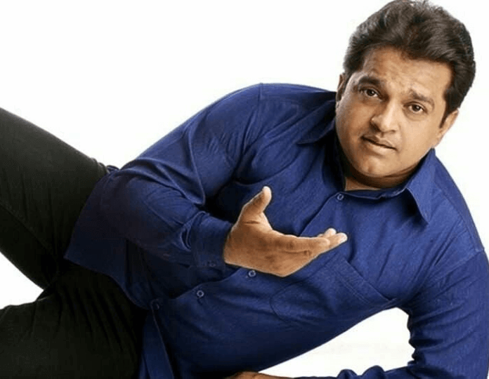  Vivek Shauq