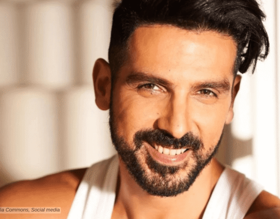 Zayed Khan
